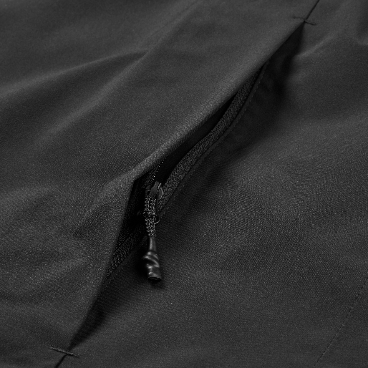 WA01J_BLACK_4
